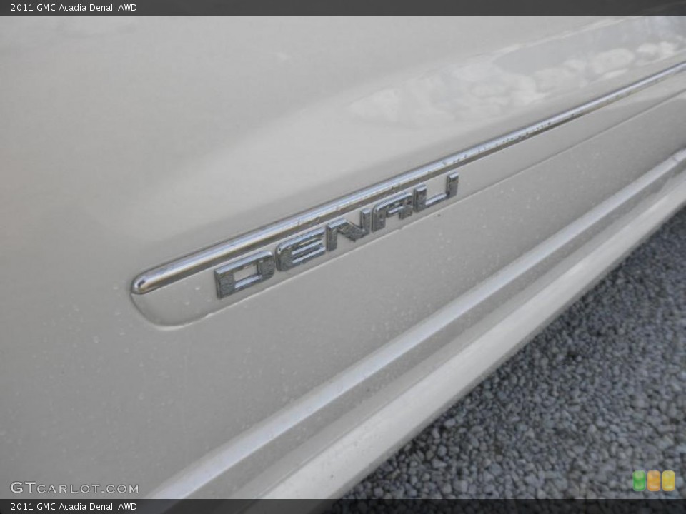 2011 GMC Acadia Custom Badge and Logo Photo #45693292