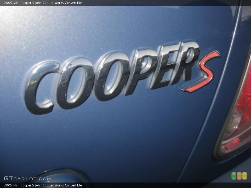 2005 Mini Cooper Custom Badge and Logo Photo #45806037