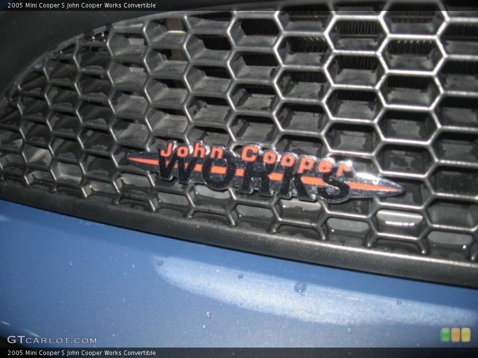 2005 Mini Cooper Custom Badge and Logo Photo #45806317