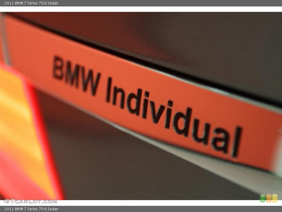 2011 BMW 7 Series Custom Badge and Logo Photo #45895365