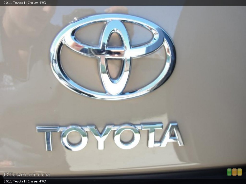 2011 Toyota FJ Cruiser Custom Badge and Logo Photo #45964367