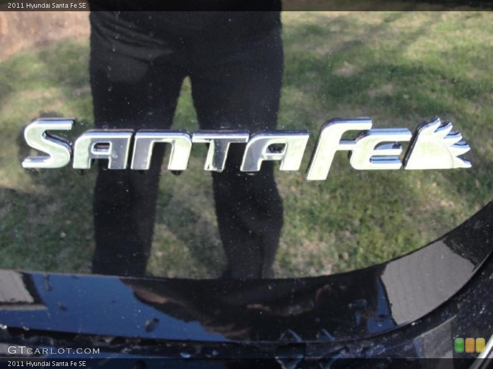 2011 Hyundai Santa Fe Custom Badge and Logo Photo #46138000
