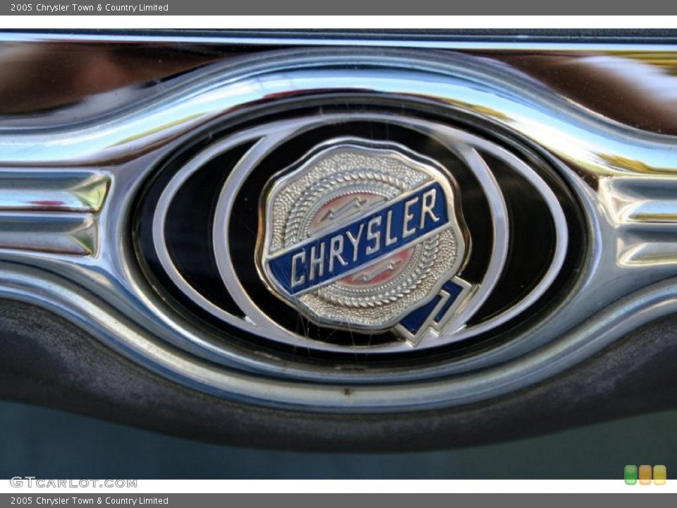 2005 Chrysler Town & Country Custom Badge and Logo Photo #46276062