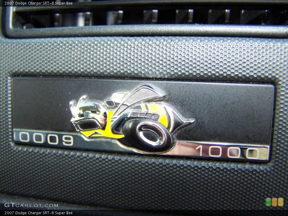 2007 Dodge Charger Custom Badge and Logo Photo #4637553