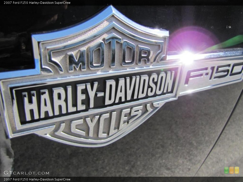 2007 Ford F150 Custom Badge and Logo Photo #46559148