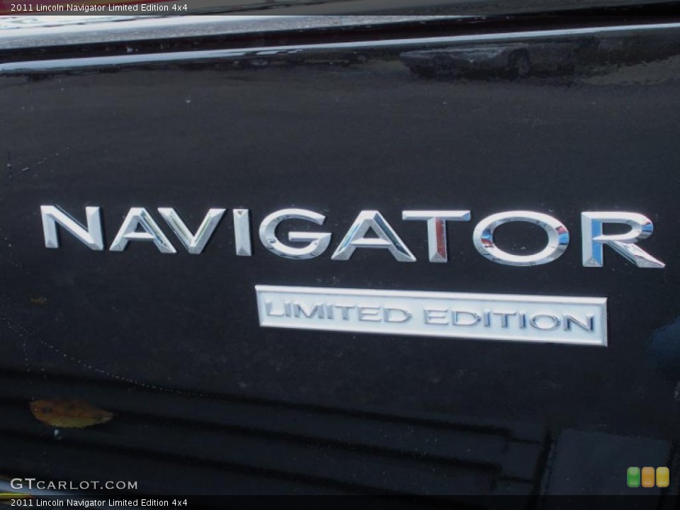 2011 Lincoln Navigator Custom Badge and Logo Photo #46562385
