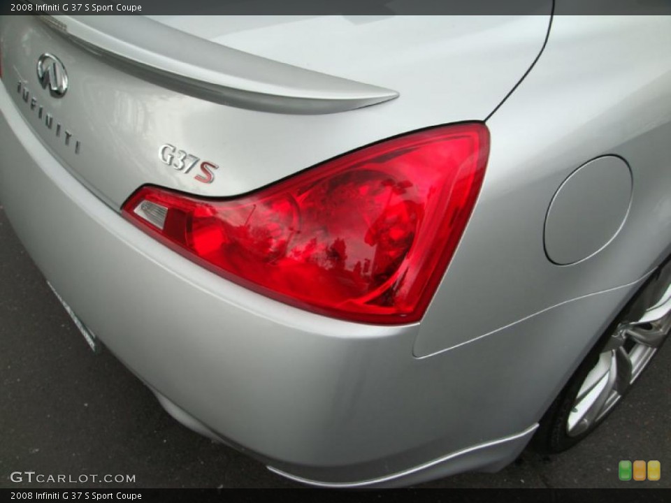 2008 Infiniti G Custom Badge and Logo Photo #46690022