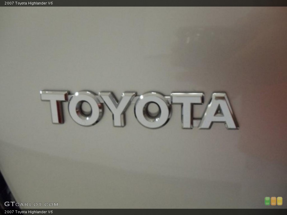 2007 Toyota Highlander Custom Badge and Logo Photo #46719213