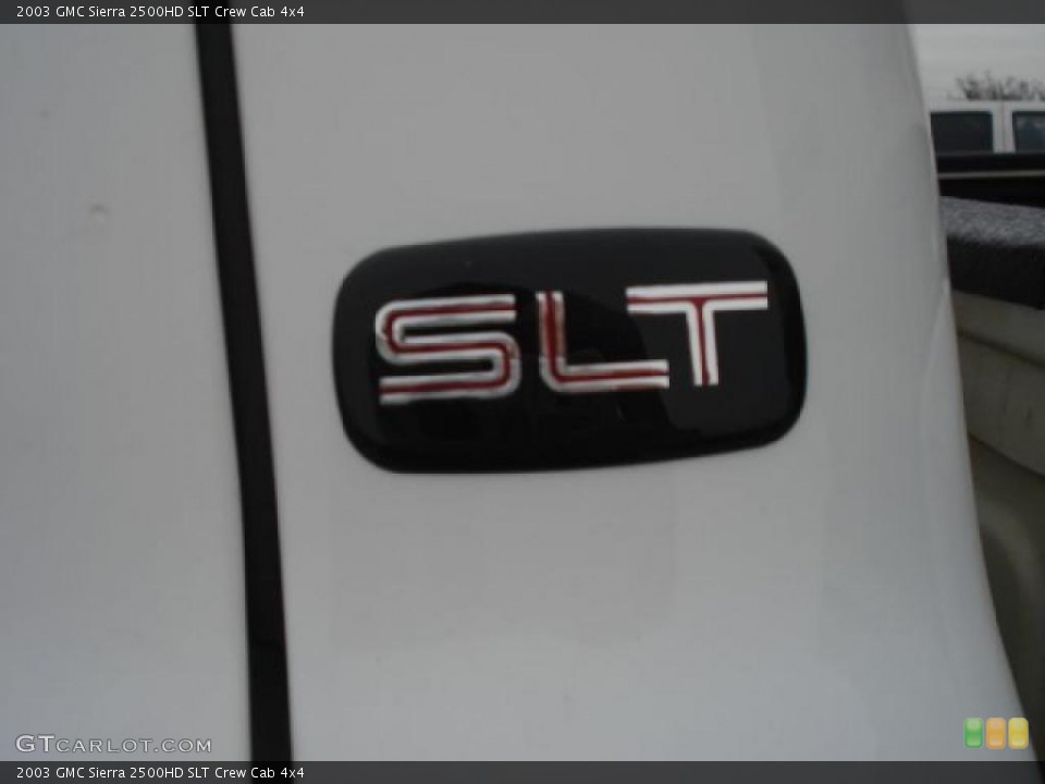 2003 GMC Sierra 2500HD Custom Badge and Logo Photo #46752861