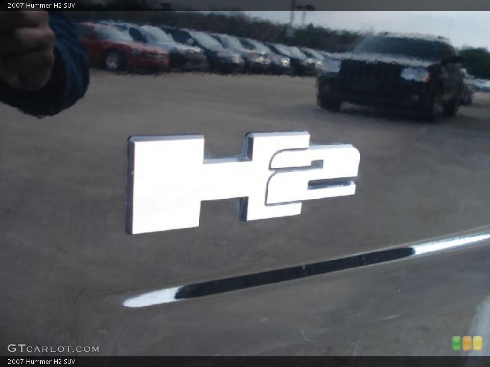 2007 Hummer H2 Custom Badge and Logo Photo #46775251
