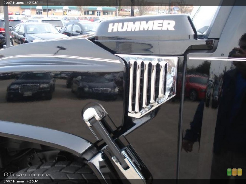 2007 Hummer H2 Custom Badge and Logo Photo #46775266