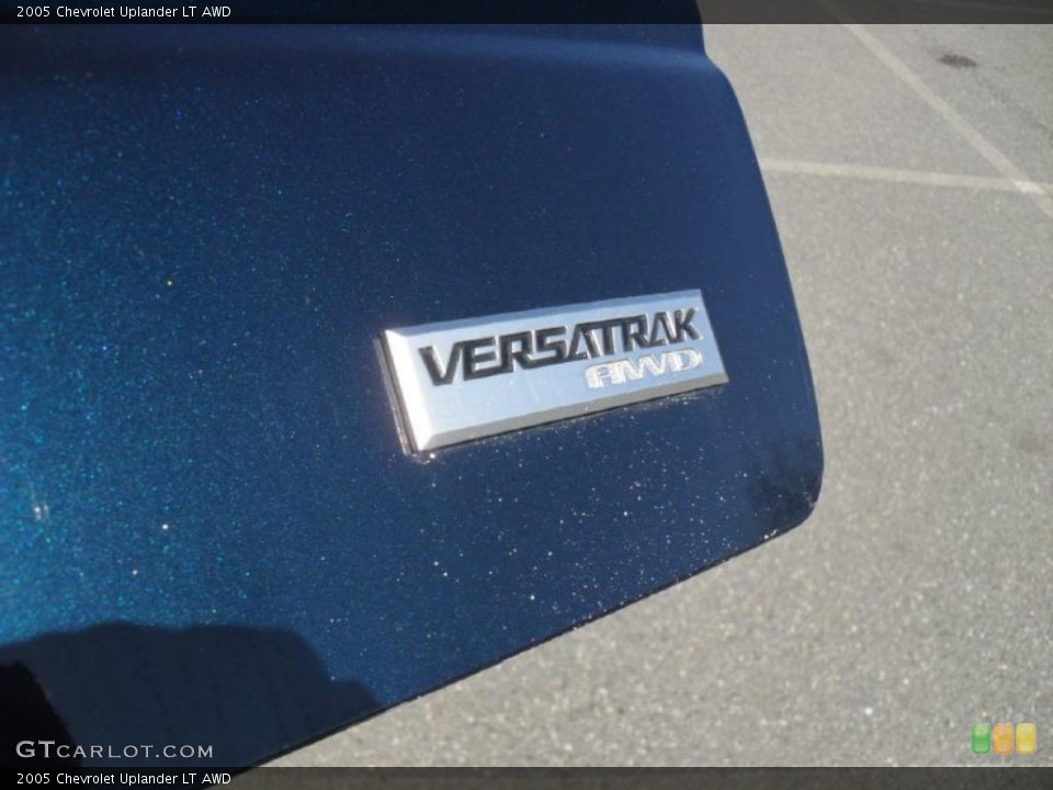 2005 Chevrolet Uplander Badges and Logos