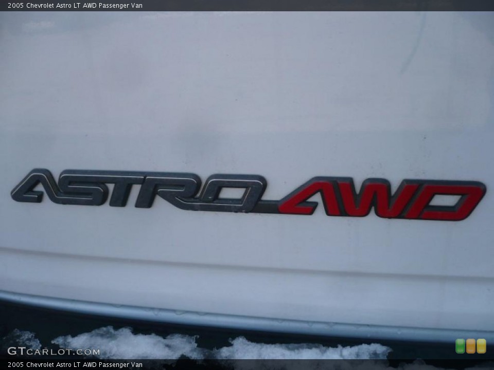 2005 Chevrolet Astro Custom Badge and Logo Photo #46891187