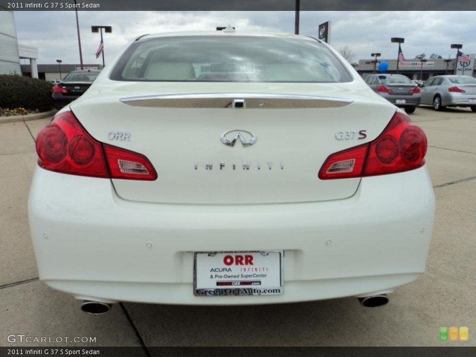 2011 Infiniti G Custom Badge and Logo Photo #46935564