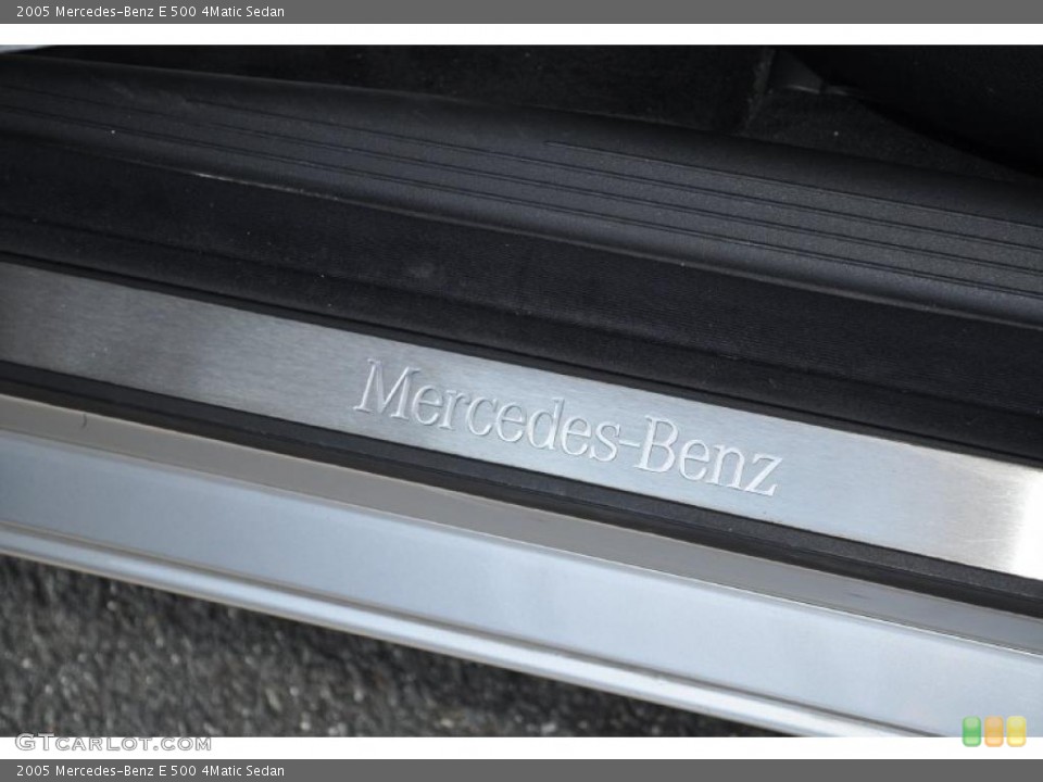 2005 Mercedes-Benz E Custom Badge and Logo Photo #46943649