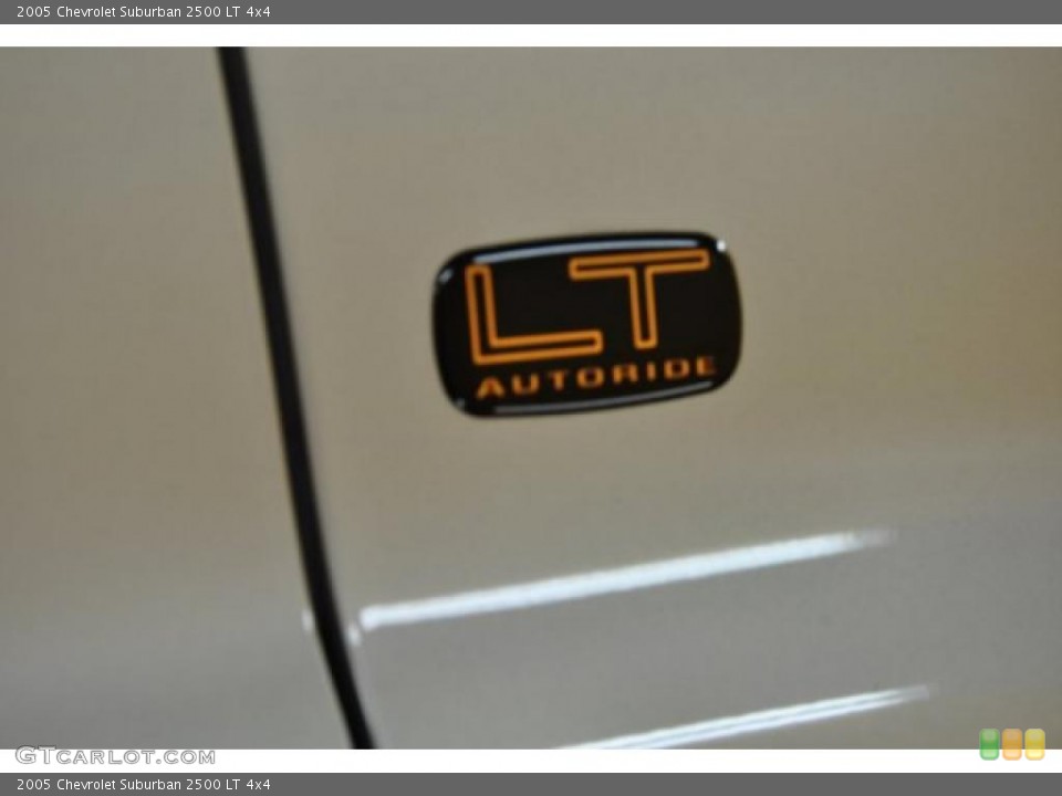 2005 Chevrolet Suburban Custom Badge and Logo Photo #46956663