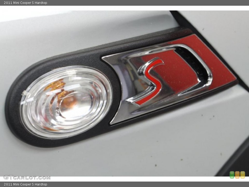 2011 Mini Cooper Custom Badge and Logo Photo #46974382
