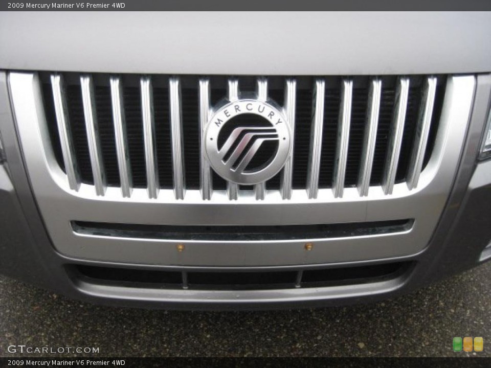 2009 Mercury Mariner Custom Badge and Logo Photo #47000922