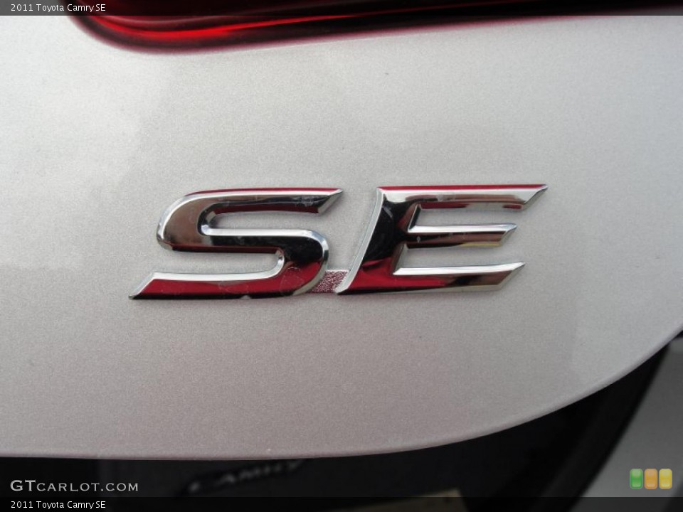 2011 Toyota Camry Custom Badge and Logo Photo #47061866