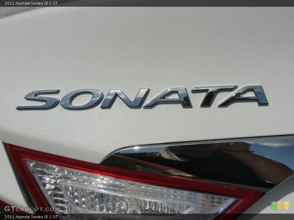 2011 Hyundai Sonata Custom Badge and Logo Photo #47127513