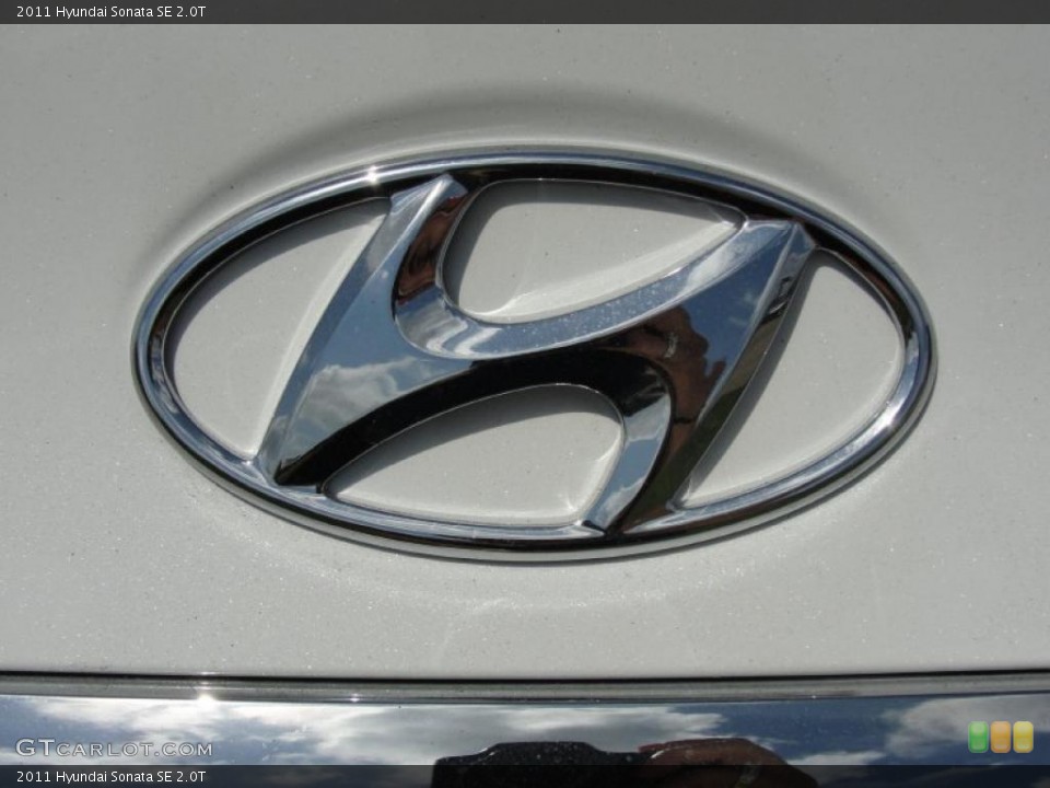 2011 Hyundai Sonata Custom Badge and Logo Photo #47127528