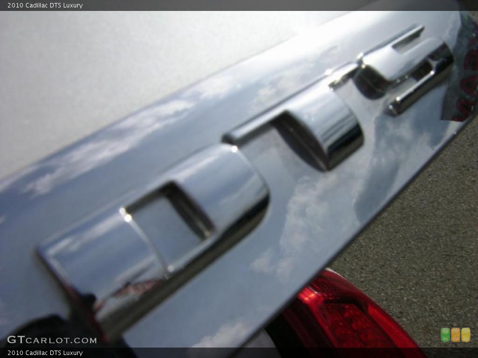 2010 Cadillac DTS Custom Badge and Logo Photo #47343680