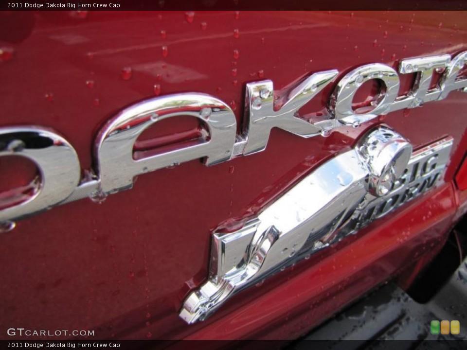 2011 Dodge Dakota Badges and Logos