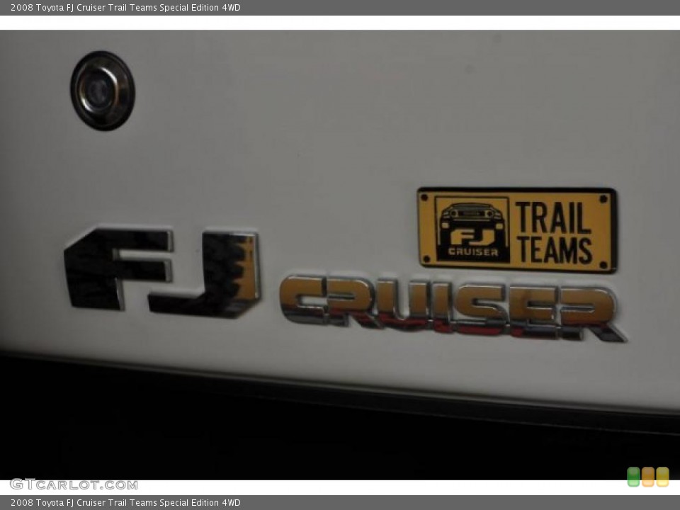 2008 Toyota FJ Cruiser Custom Badge and Logo Photo #47440581