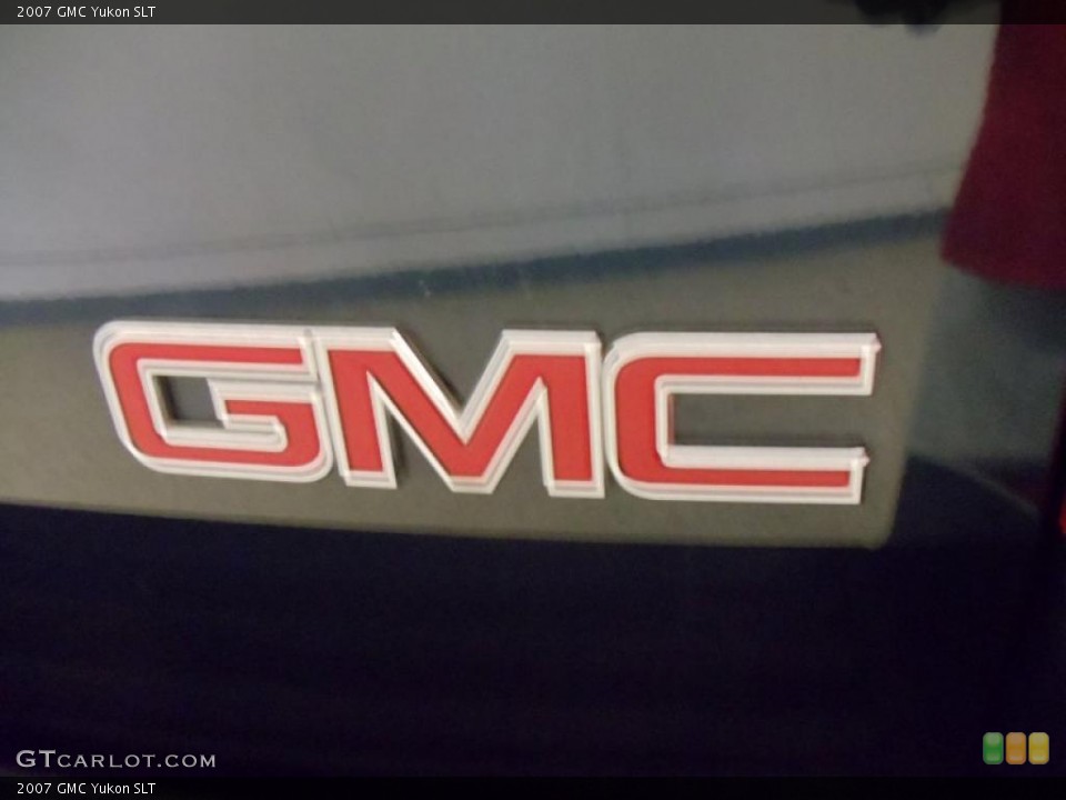2007 GMC Yukon Custom Badge and Logo Photo #47483972