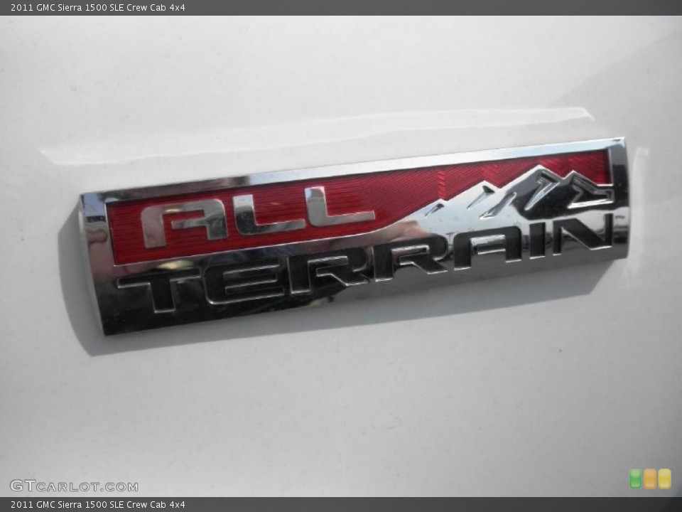 2011 GMC Sierra 1500 Custom Badge and Logo Photo #47494524