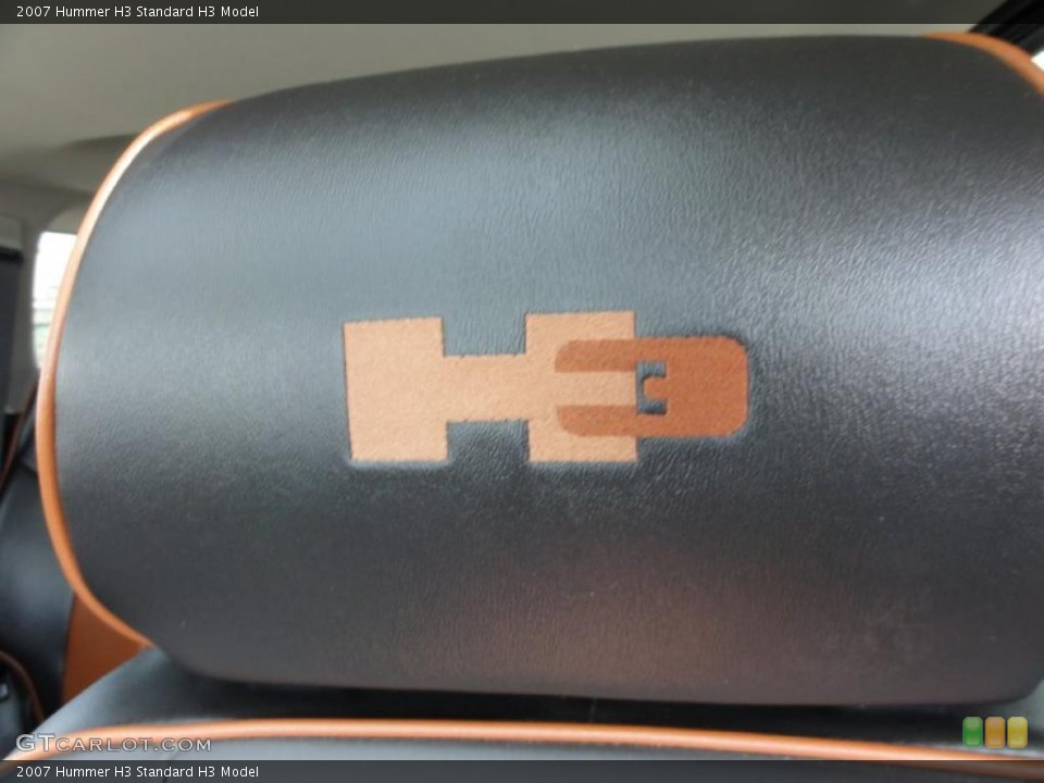 2007 Hummer H3 Custom Badge and Logo Photo #47555876
