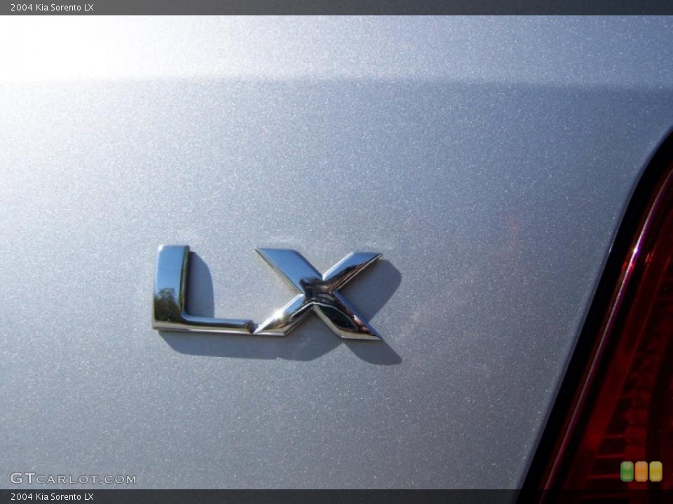 2004 Kia Sorento Custom Badge and Logo Photo #47591146
