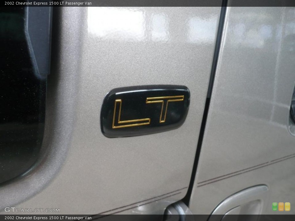 2002 Chevrolet Express Badges and Logos