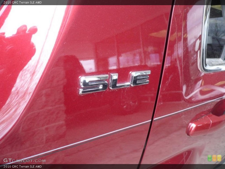 2010 GMC Terrain Badges and Logos