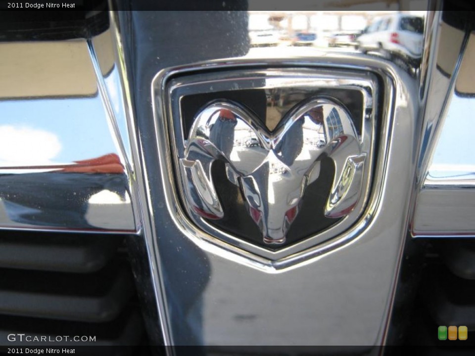 2011 Dodge Nitro Custom Badge and Logo Photo #47697498