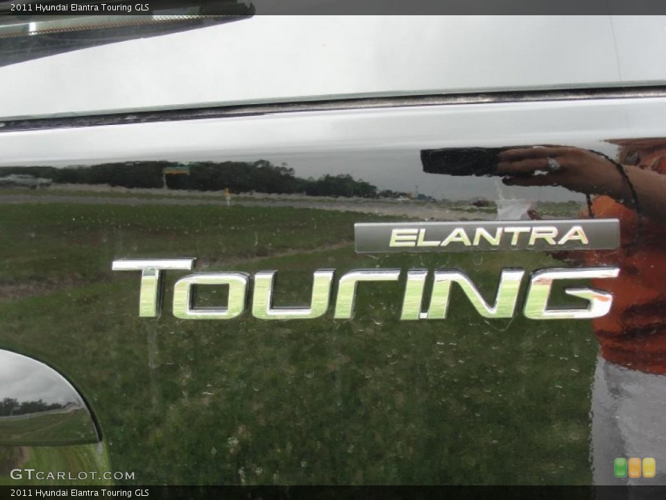 2011 Hyundai Elantra Custom Badge and Logo Photo #47966921