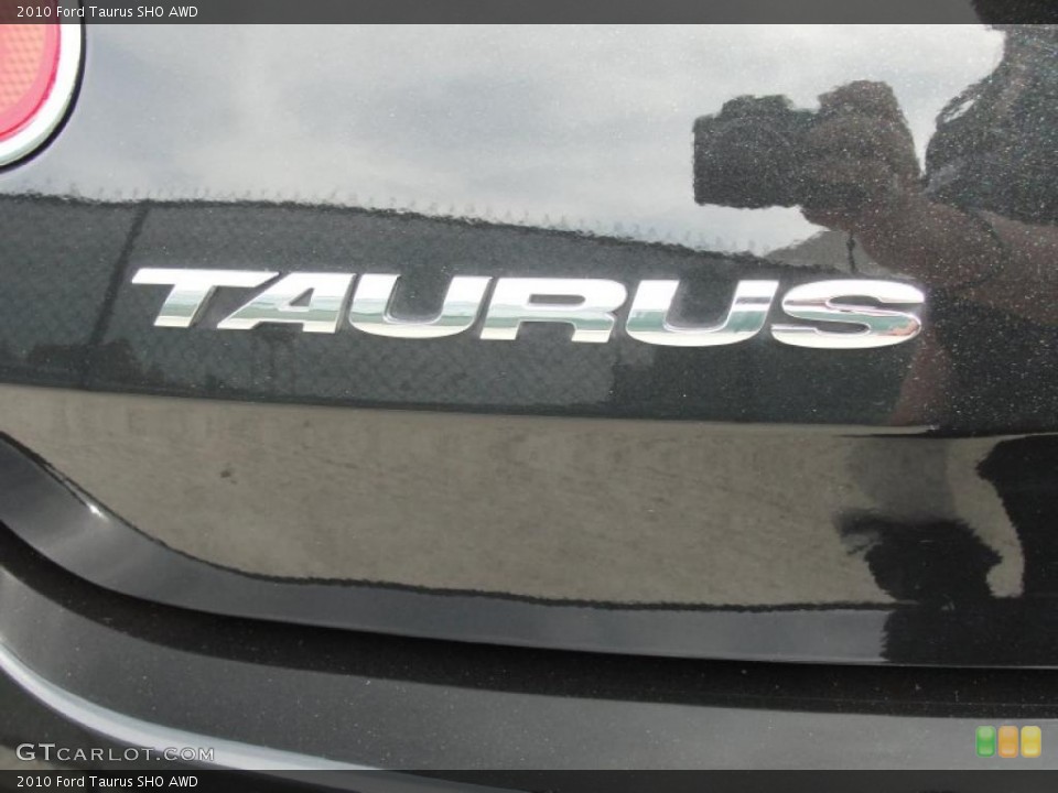 2010 Ford Taurus Custom Badge and Logo Photo #48140154