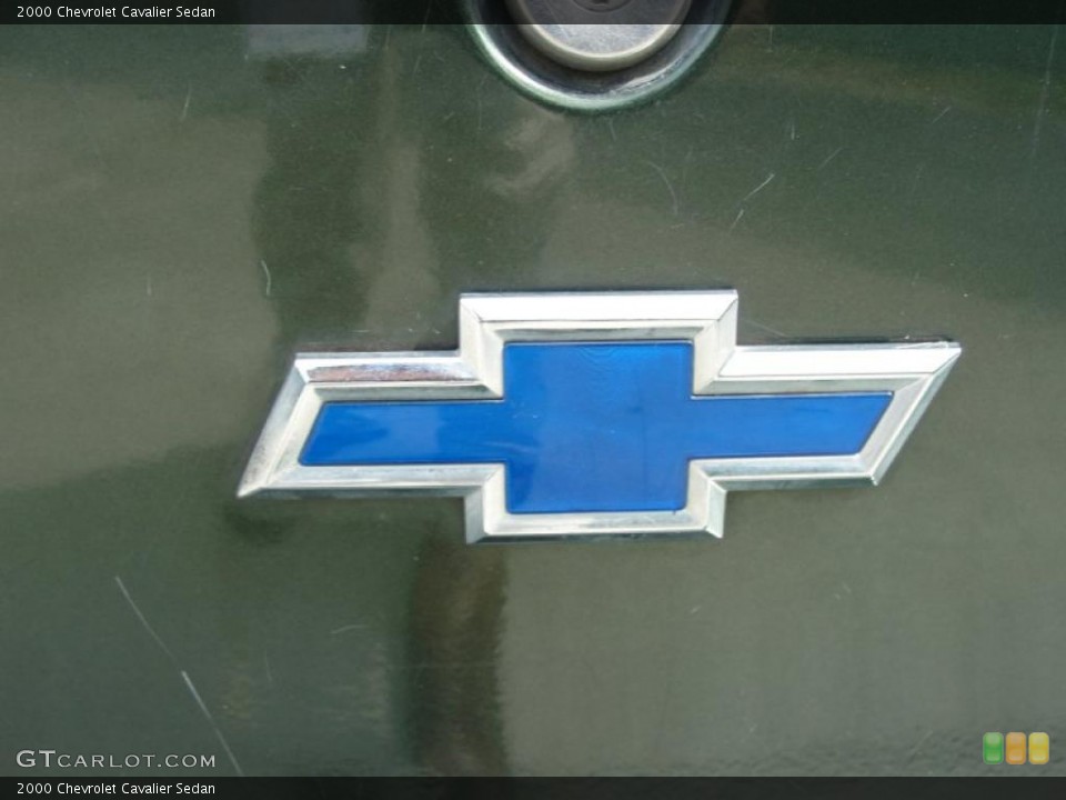 2000 Chevrolet Cavalier Badges and Logos