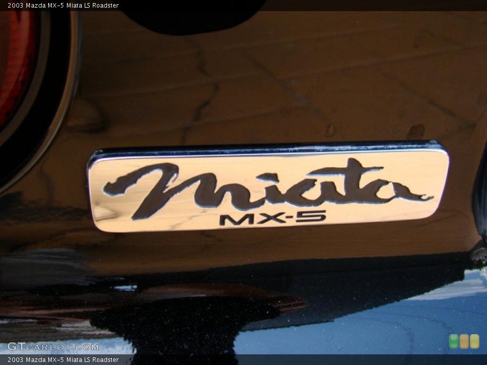 2003 Mazda MX-5 Miata Badges and Logos