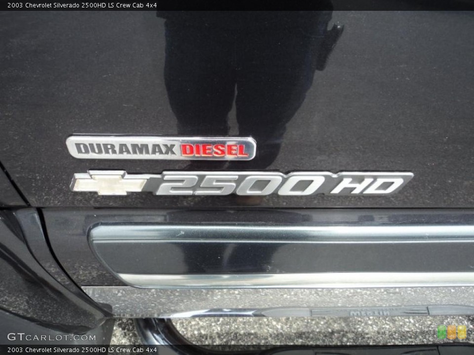 2003 Chevrolet Silverado 2500HD Custom Badge and Logo Photo #48383138