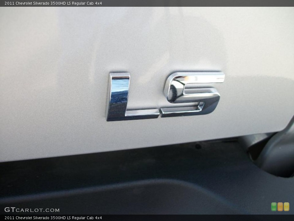2011 Chevrolet Silverado 3500HD Custom Badge and Logo Photo #48740007