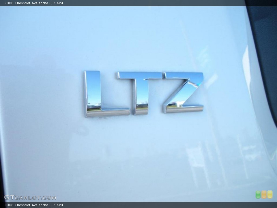 2008 Chevrolet Avalanche Custom Badge and Logo Photo #48869052
