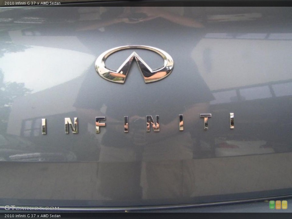 2010 Infiniti G Custom Badge and Logo Photo #49060520