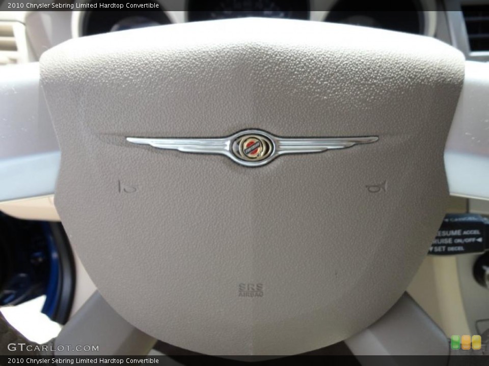 2010 Chrysler Sebring Badges and Logos