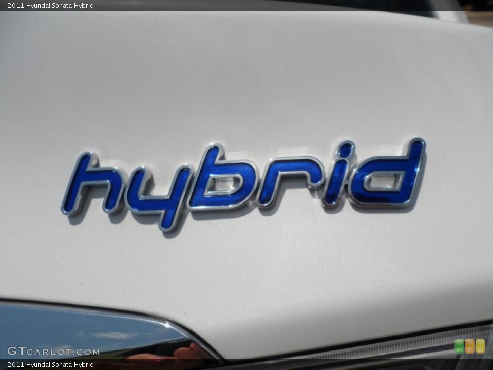 2011 Hyundai Sonata Custom Badge and Logo Photo #49763845