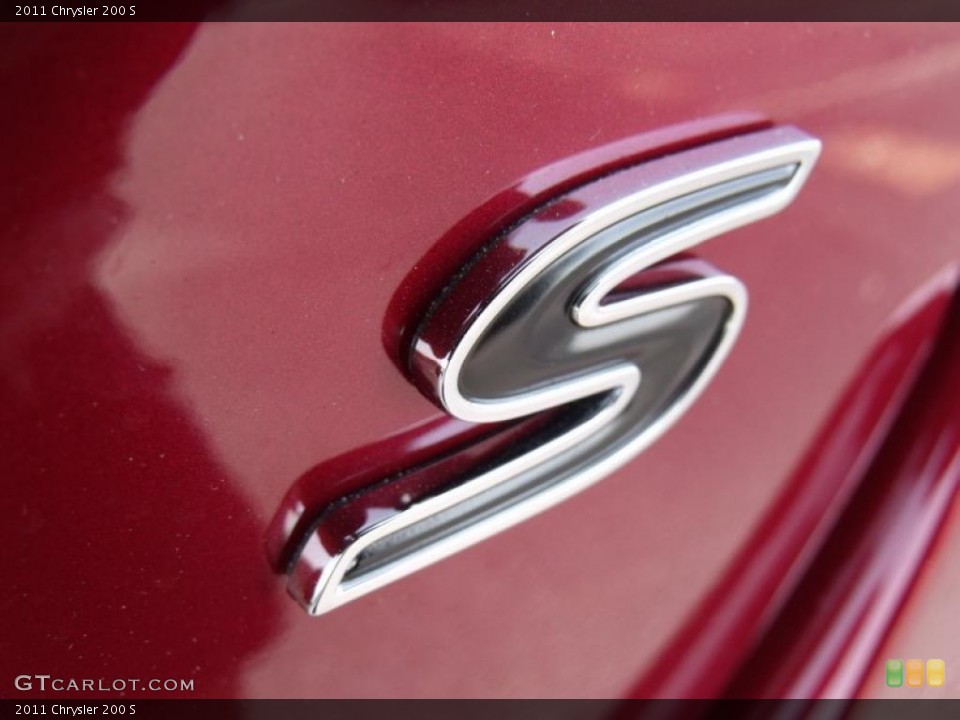 2011 Chrysler 200 Custom Badge and Logo Photo #49775236