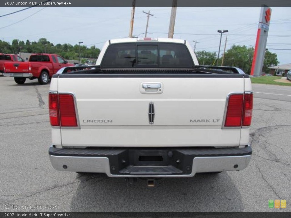 2007 Lincoln Mark LT Custom Badge and Logo Photo #49803141