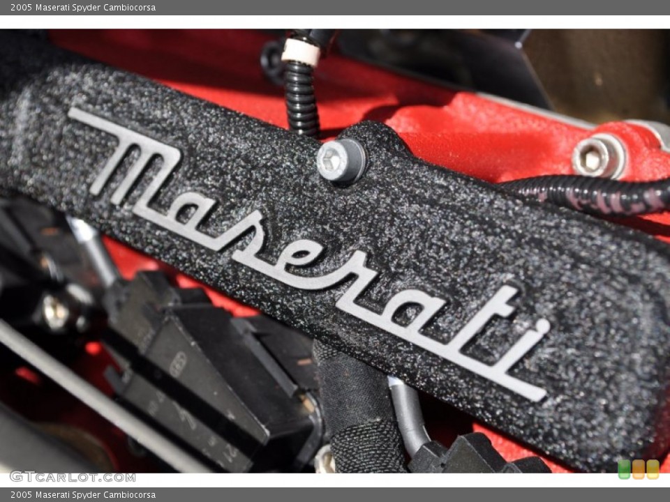 2005 Maserati Spyder Badges and Logos