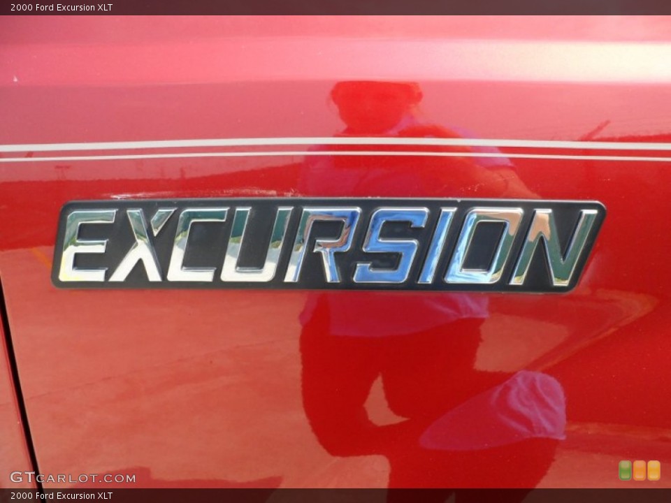 2000 Ford Excursion Custom Badge and Logo Photo #50195733