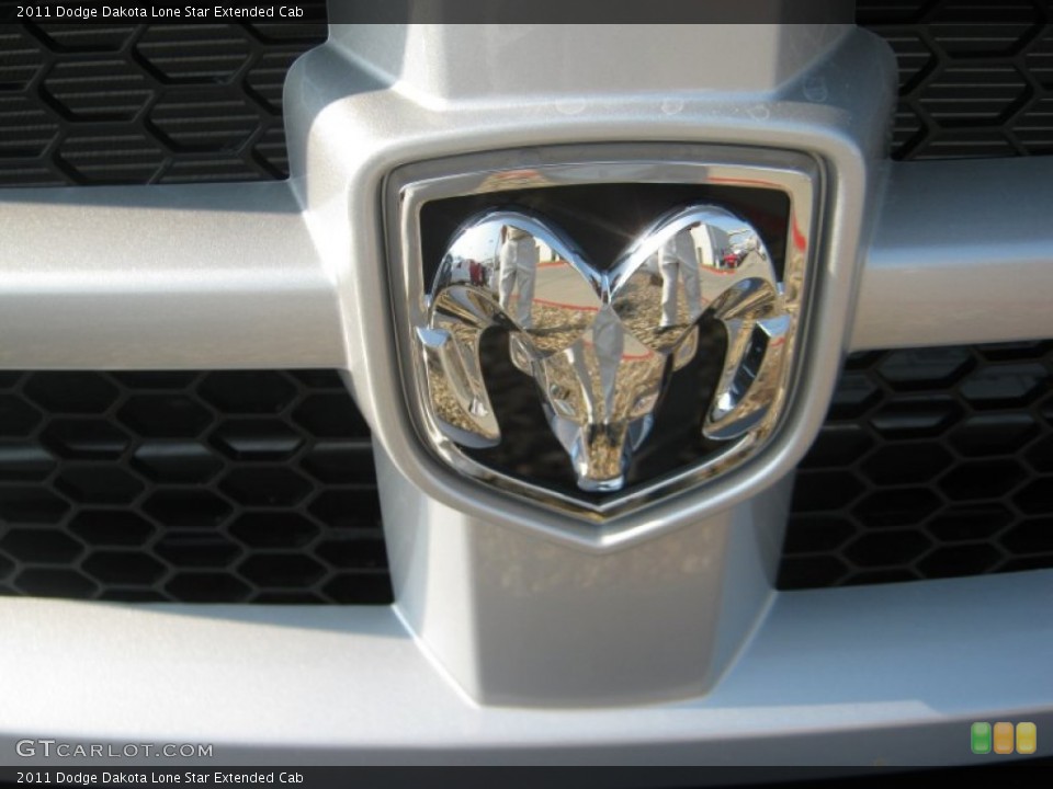 2011 Dodge Dakota Custom Badge and Logo Photo #50335553